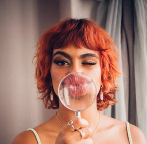 BELLA AMOR Shares New Single ‘Play The Part’
