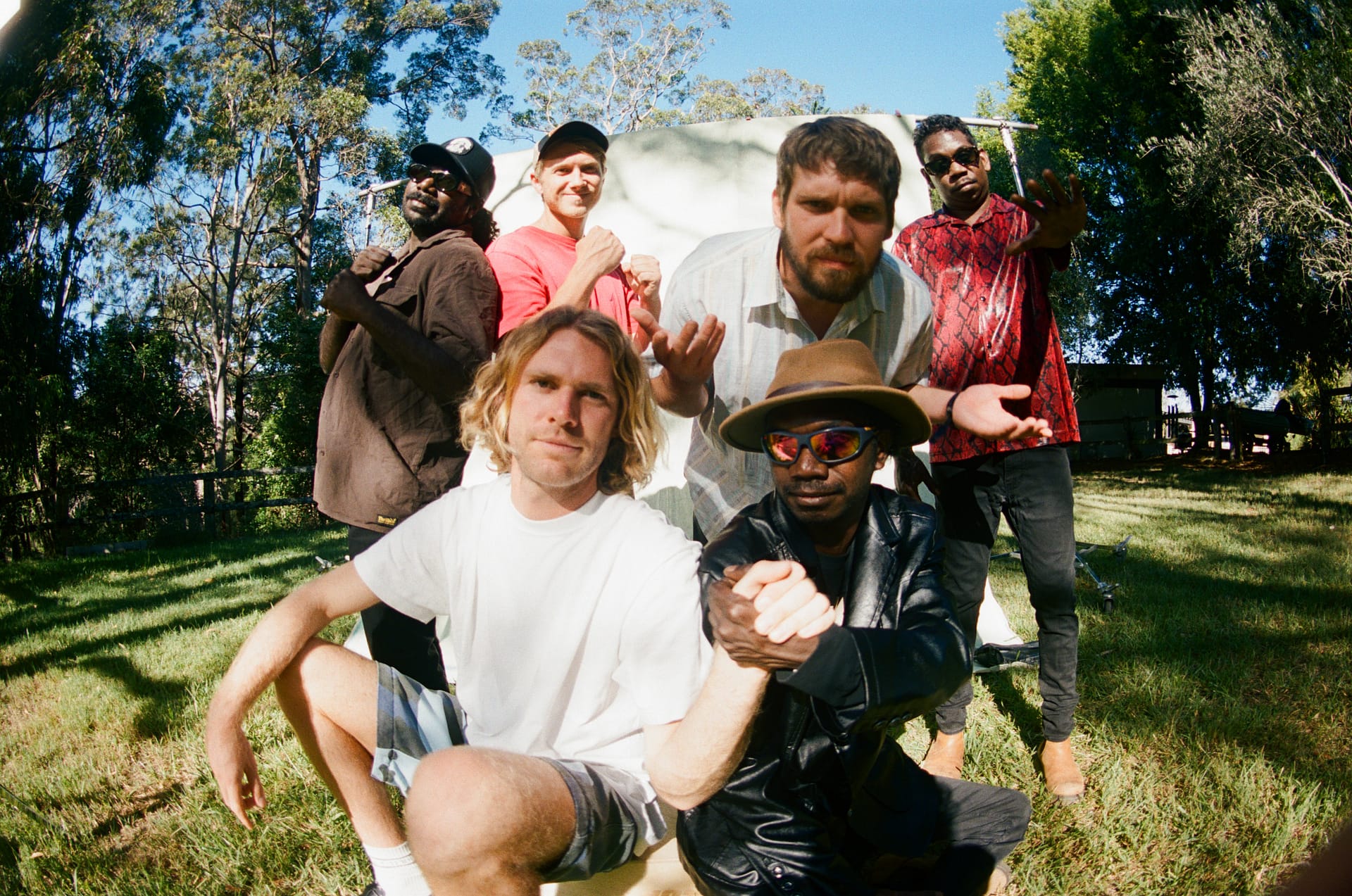 KING STINGRAY Release New Feel-Good Single + Video ‘Best Bits’