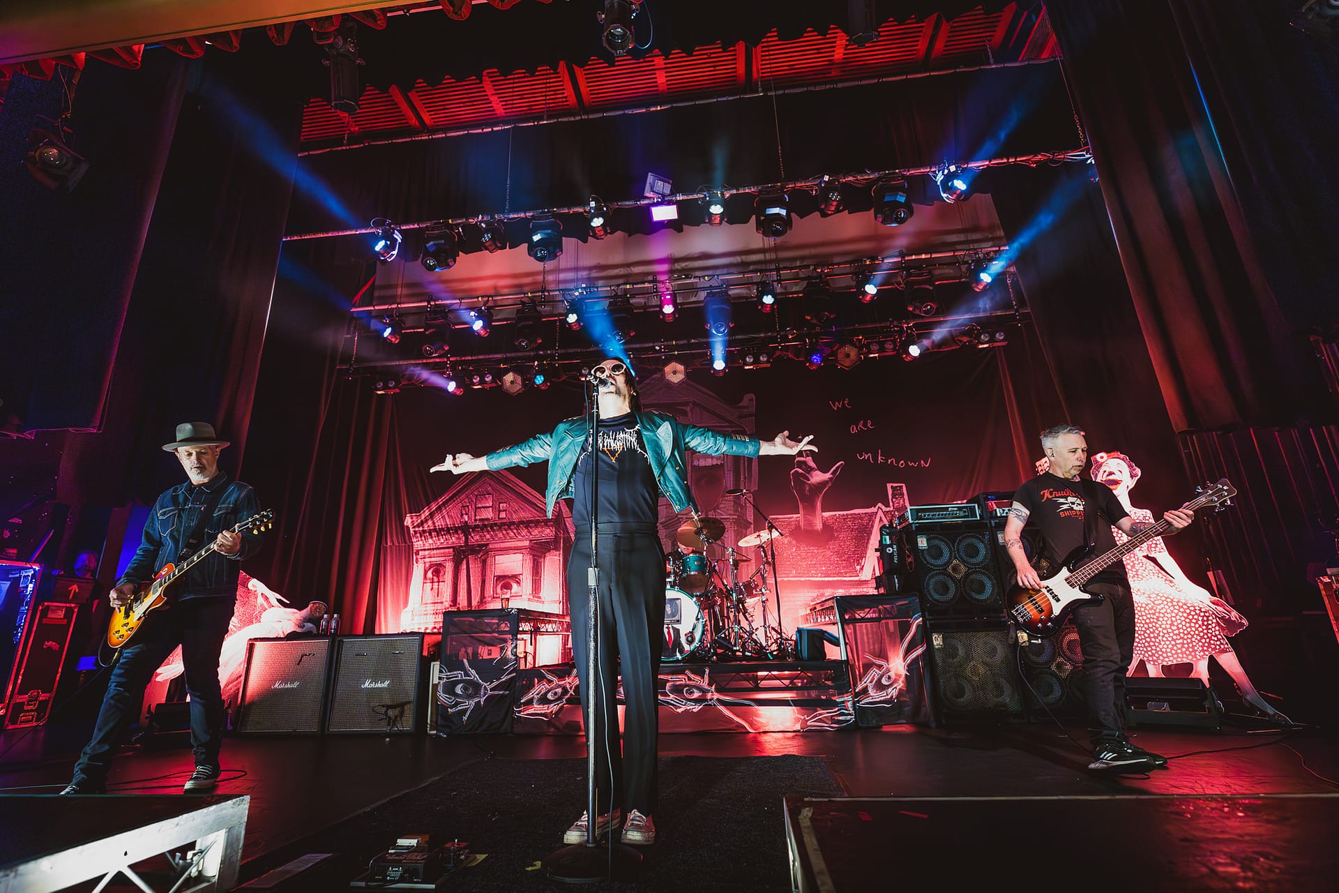LIVE REVIEW: Grinspoon, Press Club + IXARAS @ The Tivoli – 20/09/2024
