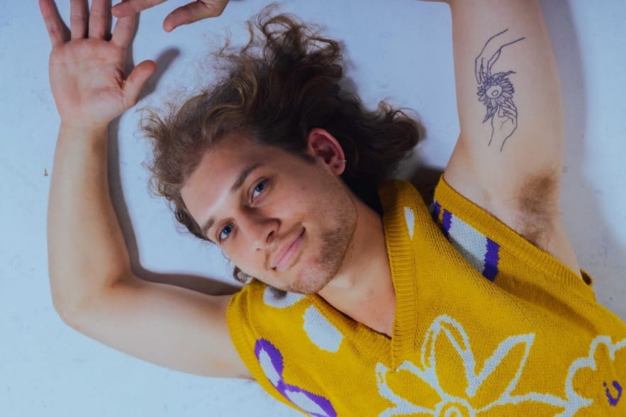 ANDY MARTIN Shines With Sunny New Single ‘Exactly Where I’m Supposed To Be’
