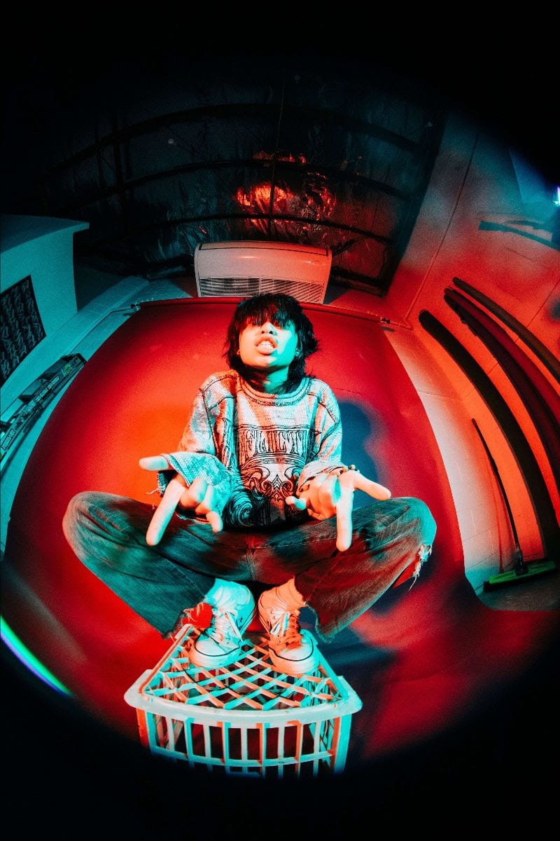 IXARAS Drops Debut EP ‘Full Lover Fake Friend’