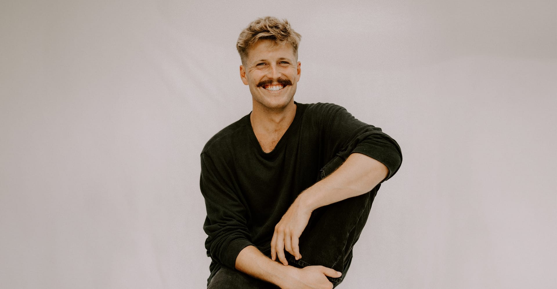 ZIGGY ALBERTS Releases Final Teaser ‘I’m With You’ Ahead Of Highly-Anticipated New Album