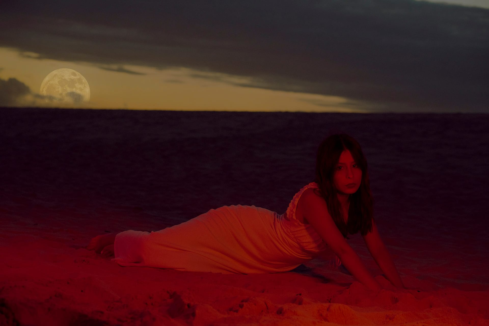LOLITA MAE Releases Experimental Trap Single ‘Girl From Mars’