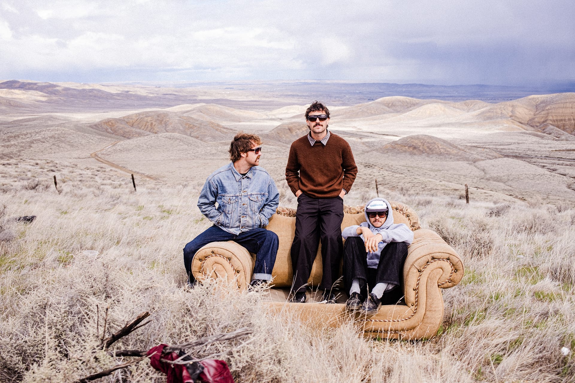 THE GROGANS Release New Single + Video ‘Social Cue’