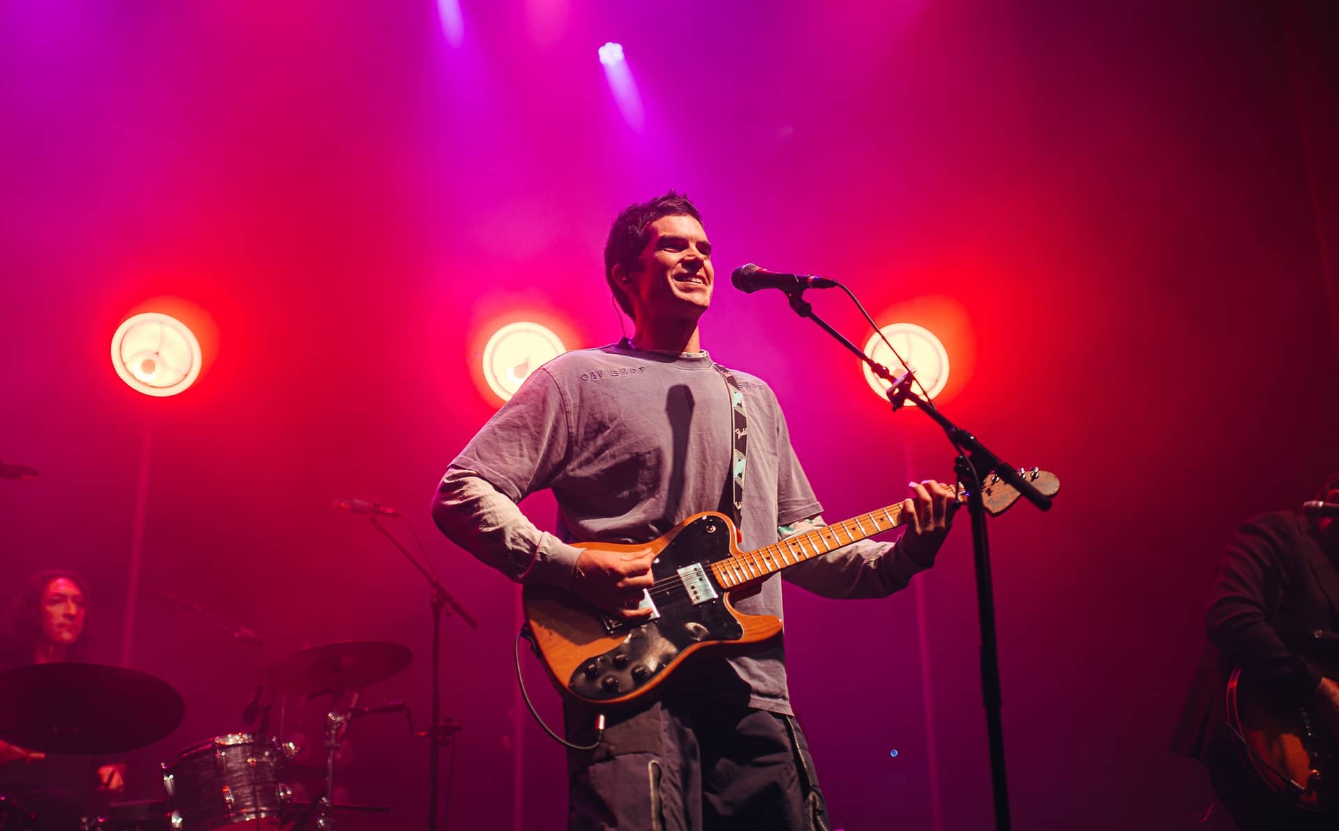 LIVE REVIEW: Cloud Control + Platonic Sex @ The Princess Theatre – 30/05/2025