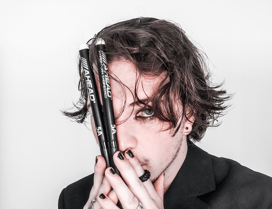 Gold Coast’s MERCHNTS. Debuts With Genre-Smashing Mixtape ‘Never Going To Fit In’