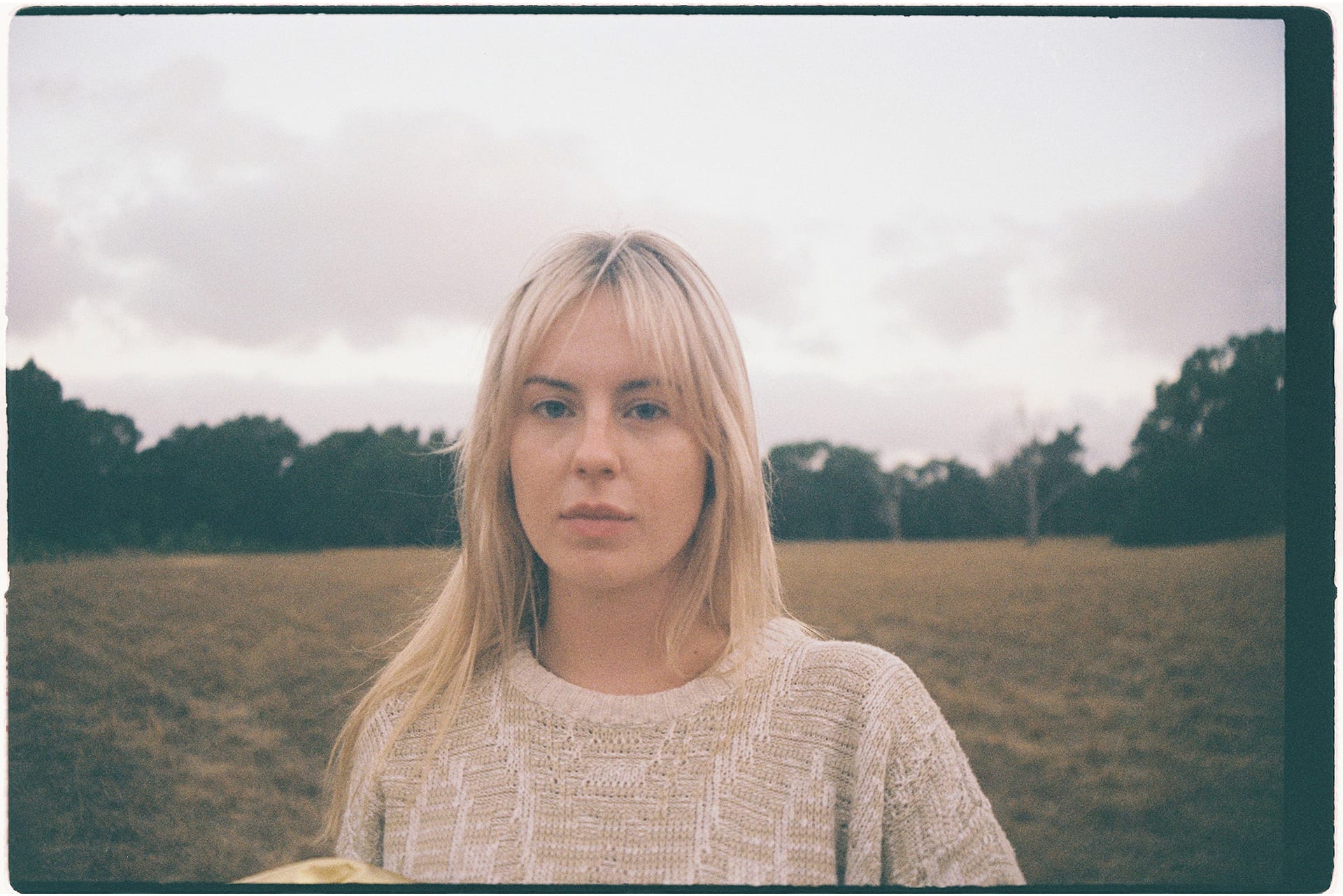 CLARE PERROTT Makes Debut With Alt-Folk Single ‘Philadelphia’