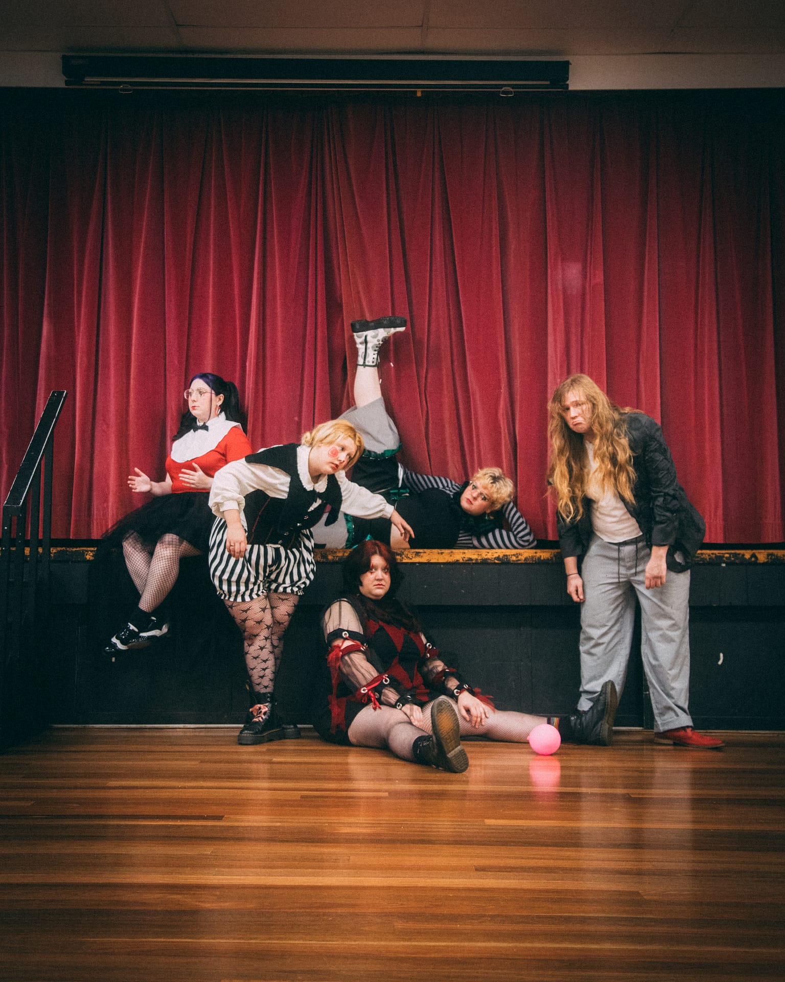 WORM GIRLZ Release Queer Anthem ‘Get Ugly’
