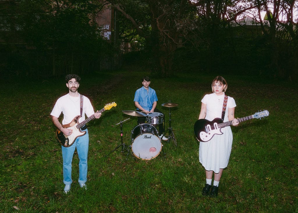 GRXCE Tackle Intricacies Of Casual Relationships On Shoegazey New Single ‘Shirt Song’