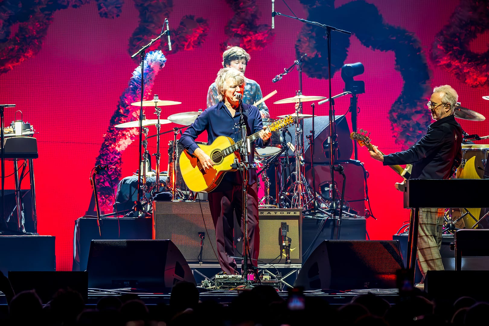 GALLERY Crowded House Brisbane Entertainment Centre 14/12/2024