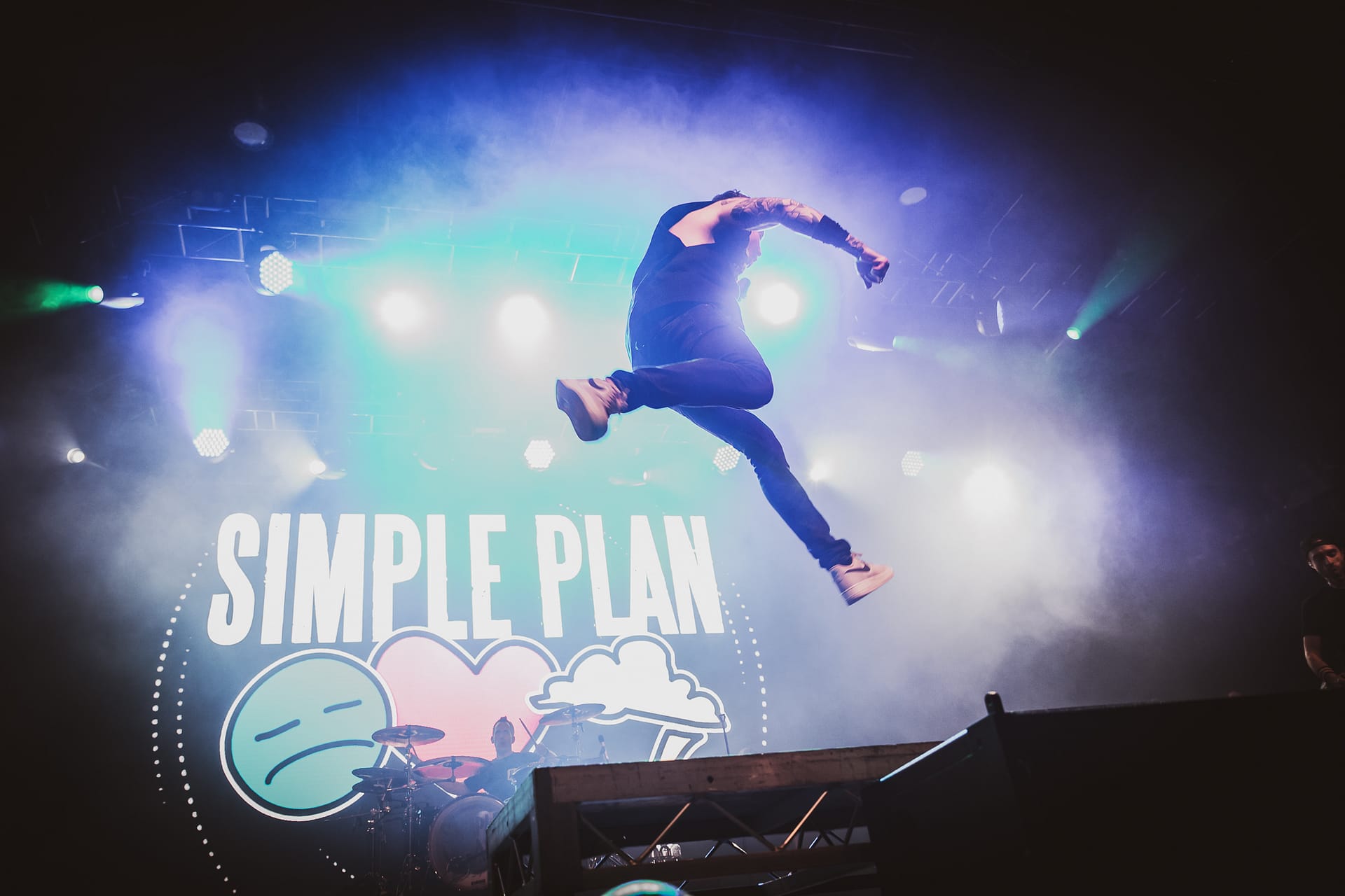 LIVE REVIEW: Simple Plan, Boys Like Girls, We The Kings + JAX @ The Fortitude Music Hall – 15/04/2024
